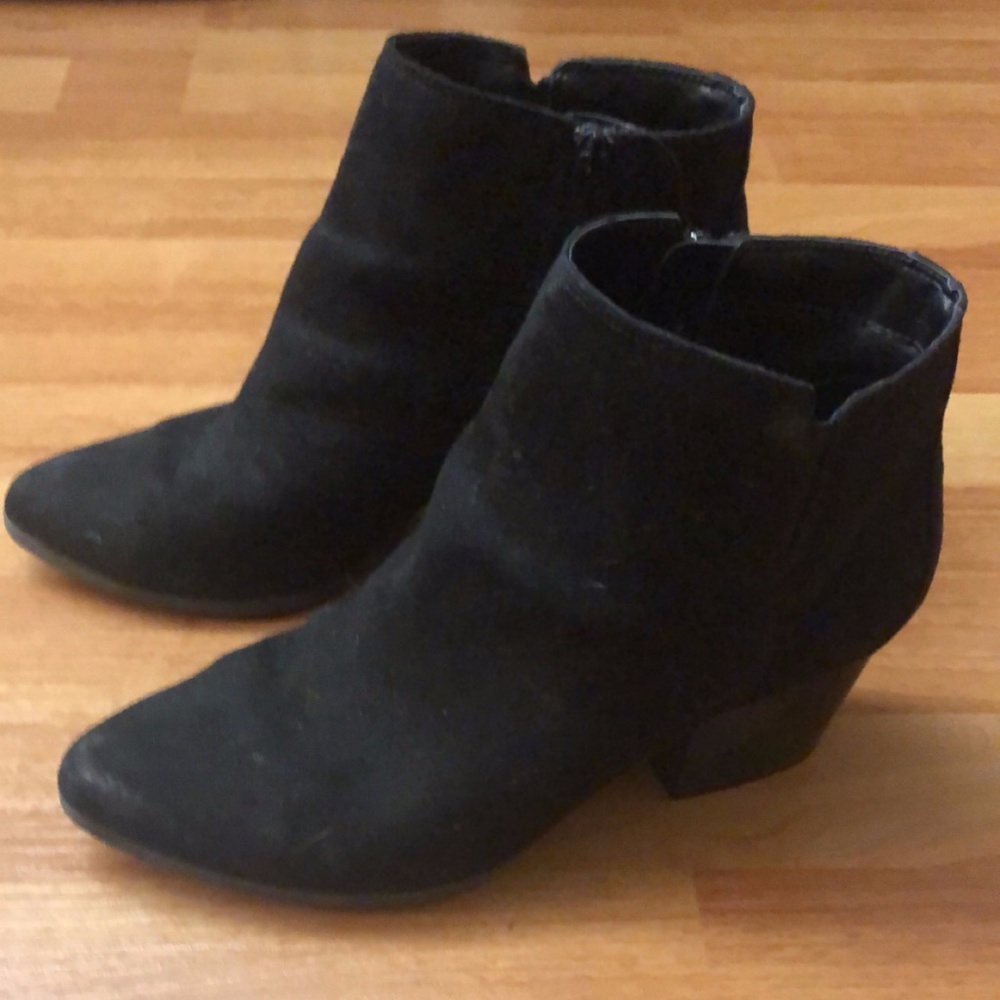 Black Booties- reflex comfort